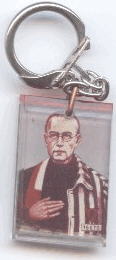 Auschwitz souvenir key fob of Niem&ouml;ller
